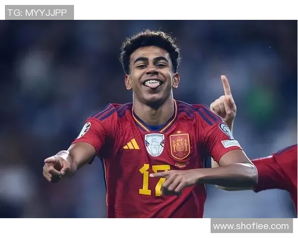 川超足球明星全名汇总与成就解析助你了解足球界新星 川超足球明星全名汇总与成就解析助你了解足球界新星