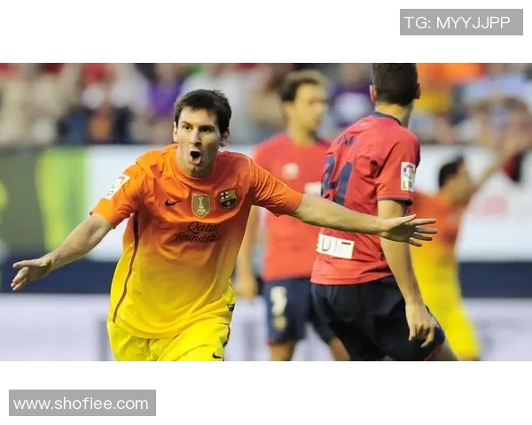 精选男款足球明星背心推荐让你在球场上尽显风采与魅力 精选男款足球明星背心推荐让你在球场上尽显风采与魅力