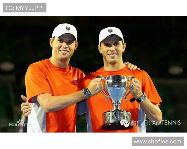 赛后分析:杭州网球队与成都网球队的战术对决与启示 赛后分析:杭州网球队与成都网球队的战术对决与启示